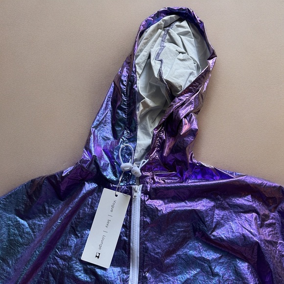 NWT Purple Metallic Cropped Wind Breaker - Picture 6 of 7